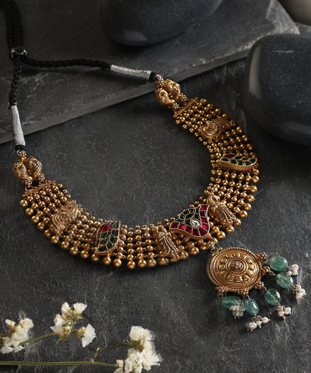 Cavery_Handcrafted_Oxidised_Pure_Silver_Necklace_With_Kundan_WeaverStory_01