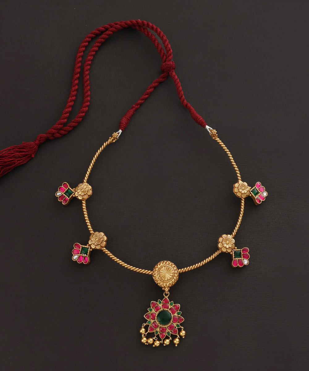 Aadya_Handcrafted_Oxidised_Pure_Silver_Necklace_With_Red_Kundan_Pendant_WeaverStory_02