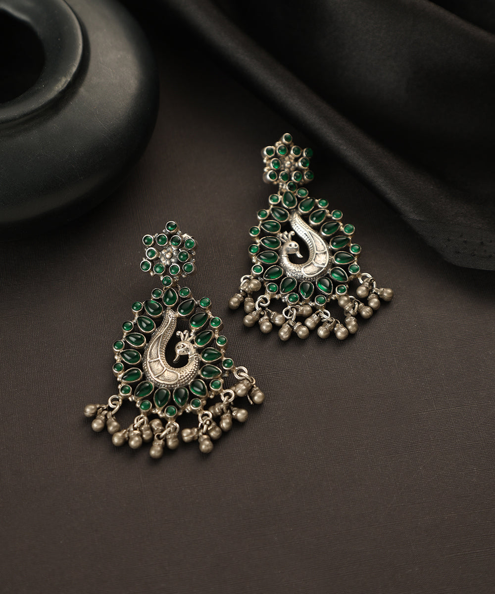 Aletta_Handcrafted_Oxidised_Pure_Silver_Green_Earrings_WeaverStory_01