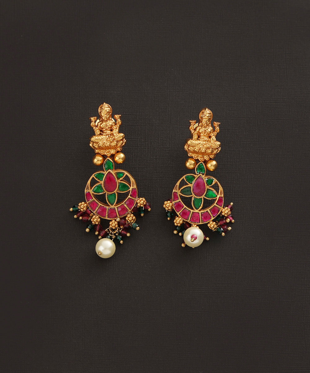 Naavya_Handcrafted_Oxidised_Pure_Silver_Earrings_With_Red_Kundan_WeaverStory_02