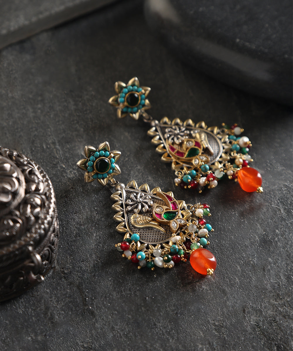 Nabhendu_Handcrafted_Oxidised_Pure_Silver_Kundan_Earrings_WeaverStory_01