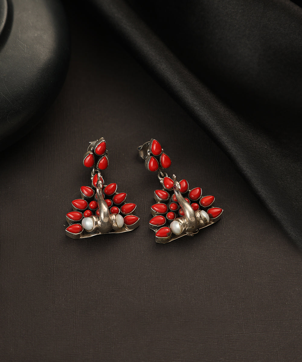 Faraza_Handcrafted_Coral_Oxidised_Pure_Silver_Earrings_WeaverStory_01