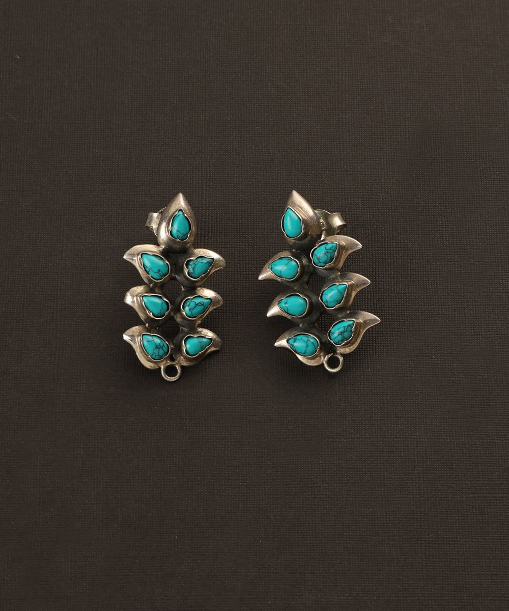 Khumi_Handcrafted_Oxidised_Pure_Silver_Turquoise_Earrings_WeaverStory_02