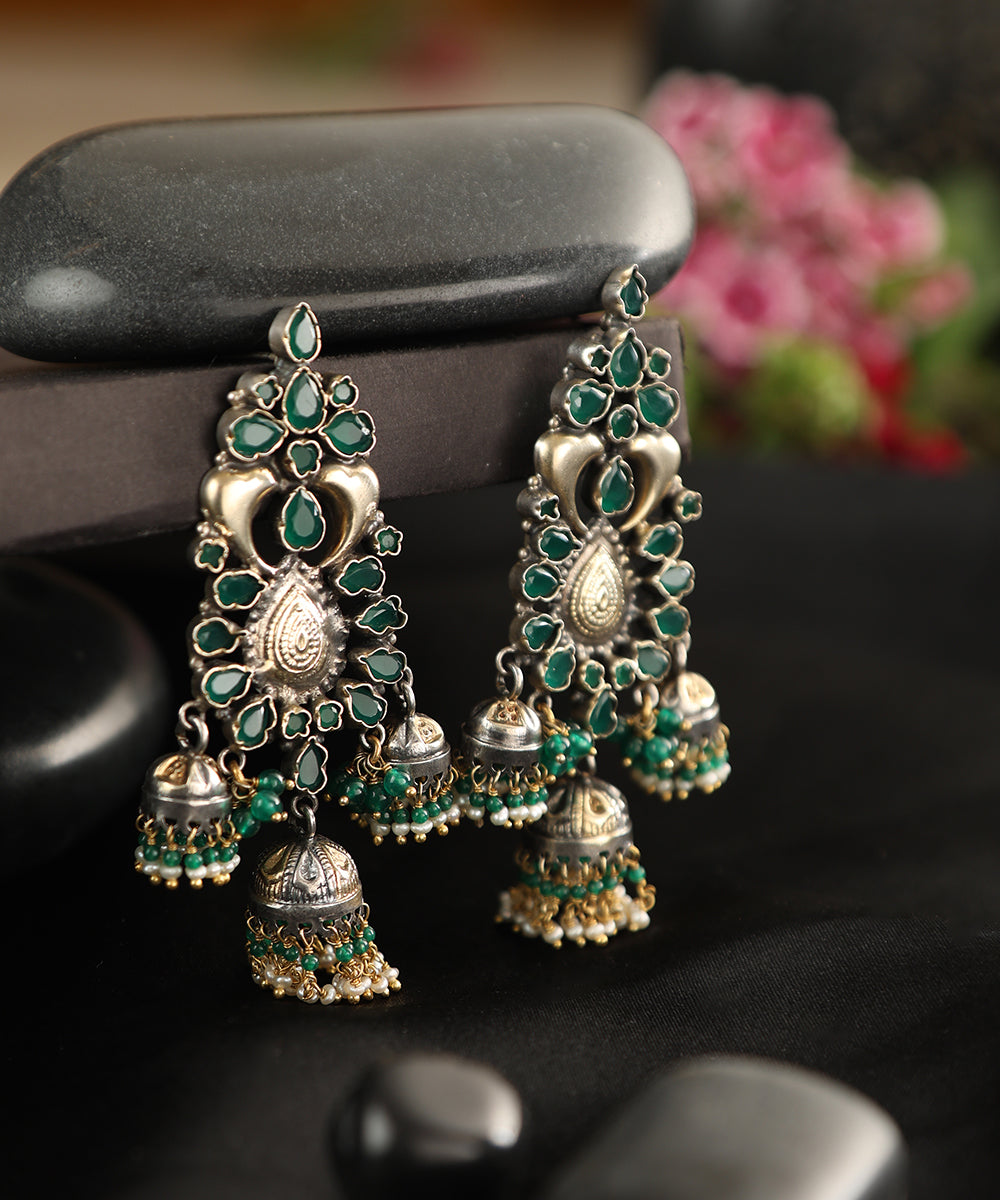 Fia_Handcrafted_Oxidised_Pure_Silver_Green_Earrings_With_Fresh_Water_Pearls_WeaverStory_01