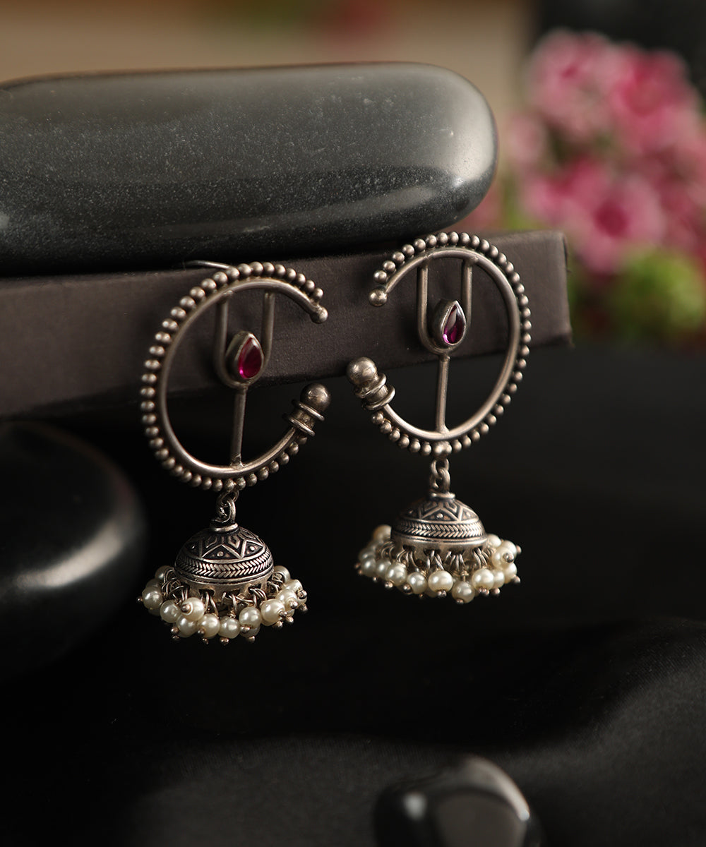 Qudrah_Handcrafted_Oxidised_Pure_Silver_Earrings_With_Pearls_WeaverStory_01