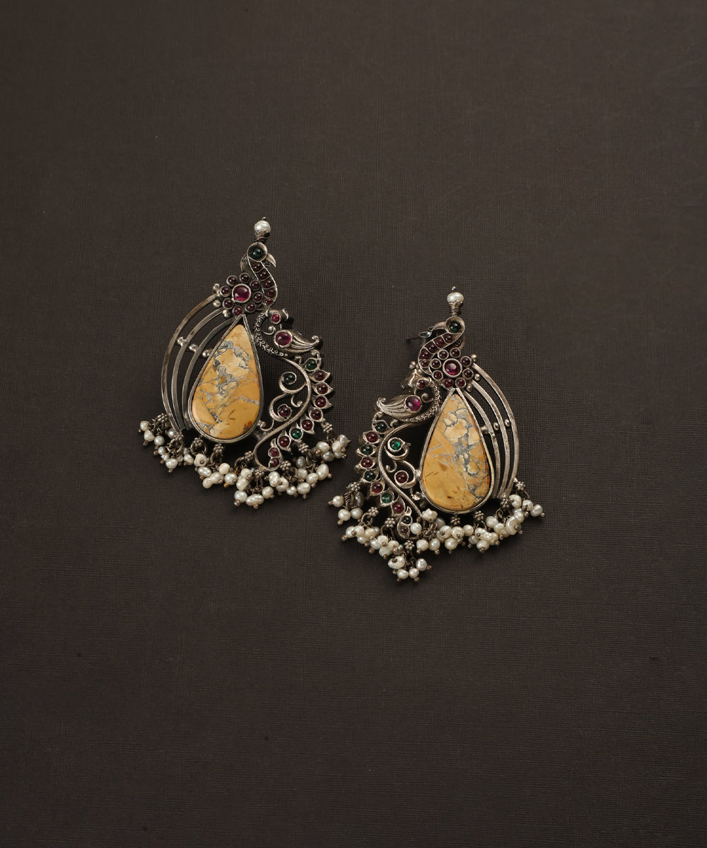 Oadira_Handcrafted_Oxidised_Pure_Silver_Earrings_With_Kempstones_WeaverStory_02