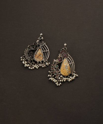 Oadira_Handcrafted_Oxidised_Pure_Silver_Earrings_With_Kempstones_WeaverStory_03