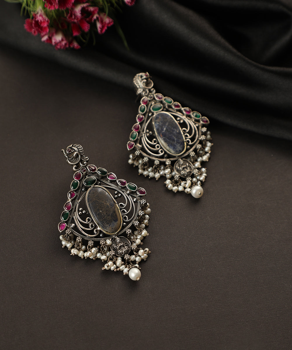 Amelia_Handcrafted_Oxidised_Pure_Silver_Lapis_Earrings_WeaverStory_01