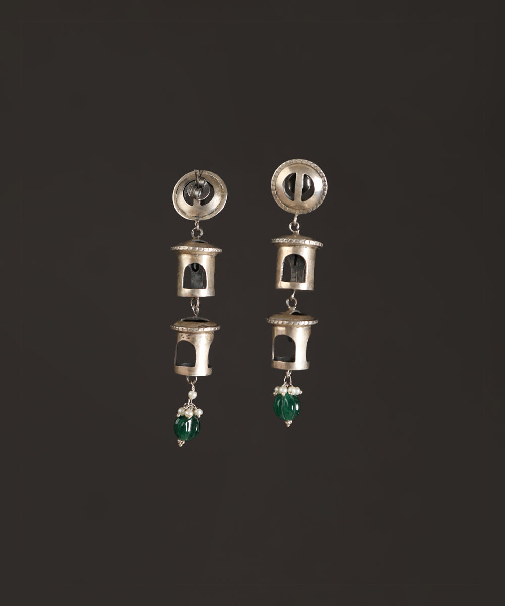Samiq_Handcrafted_Oxidised_Pure_Silver_Earrings_WeaverStory_03
