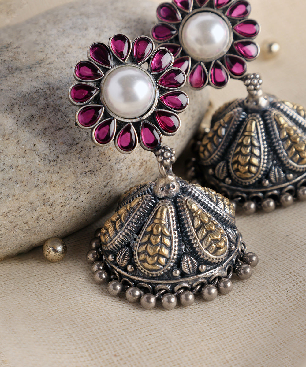 Aavya_Handcrafted_Oxidised_Pure_Silver_Earrings_With_Kempstones_And_Pearls_WeaverStory_02