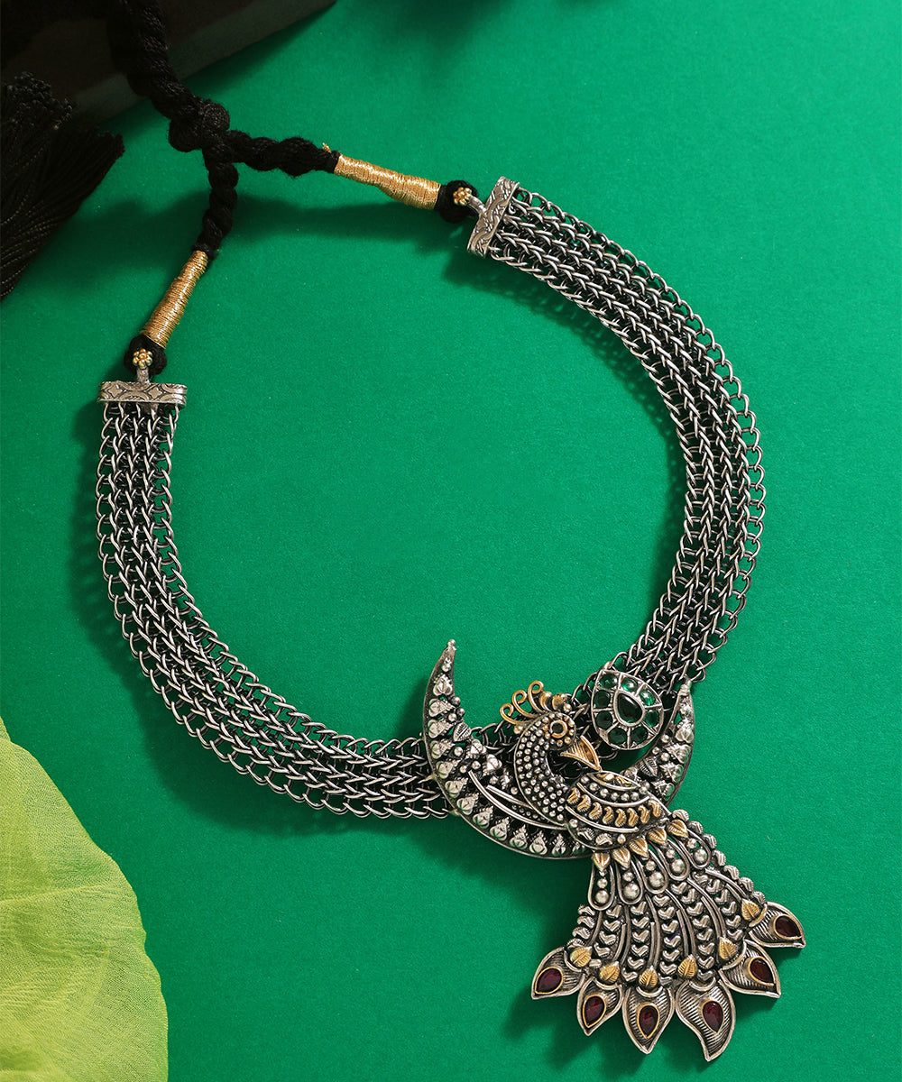 Madhura_Handcrafted_Oxidised_Pure_Silver_Necklace_With_Kempstones_WeaverStory_01