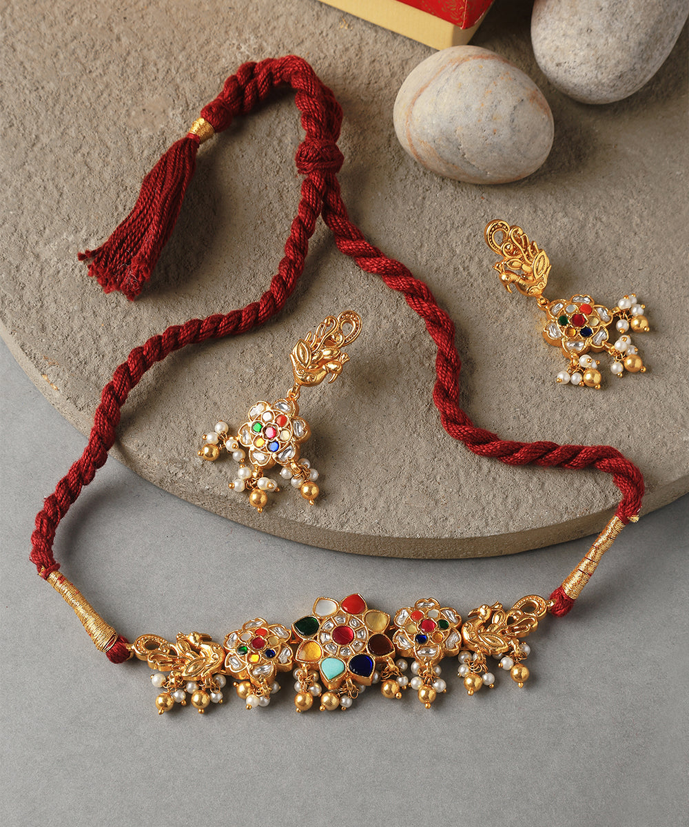 Uma_Handcrafted_Pure_Silver_Golden_Necklace_Sets_With_Kundan_WeaverStory_01