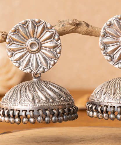 Shabana_Handcrafted_Oxidised_Pure_Silver_Jhumka_Earrings_WeaverStory_02