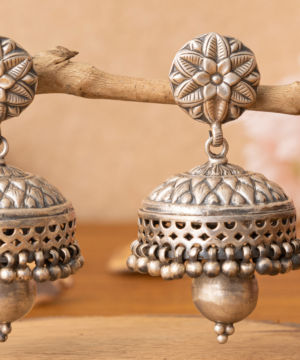 Zaira_Handcrafted_Oxidised_Pure_Silver_Jhumka_Earrings_With_Flower_Motifs_WeaverStory_02