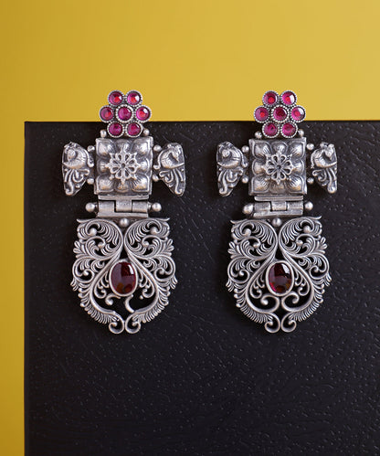 Sadiya_Handcrafted_Oxidised_Pure_Silver_Earrings_With_Kempstones_WeaverStory_01