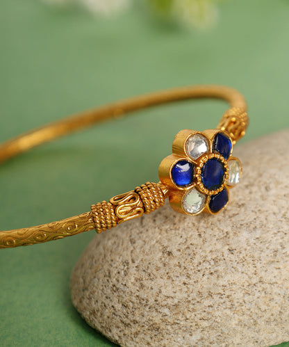 Iman_Handcrafted_Pure_Silver_Bangle_With_Kundan_In_Floral_Motif_WeaverStory_02