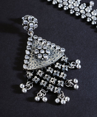 Ravina_Handcrafted_Oxidised_Pure_Silver_Necklace_Set_With_Cz_Stones_WeaverStory_03