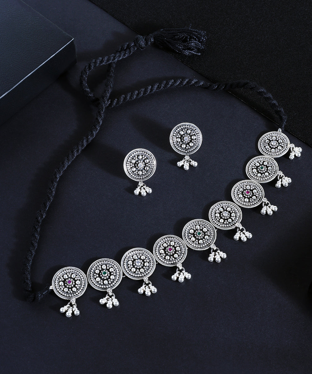 Pakeeza_Handcrafted_Oxidised_Pure_Silver_Necklace_Set_With_Cz_Stones_WeaverStory_01