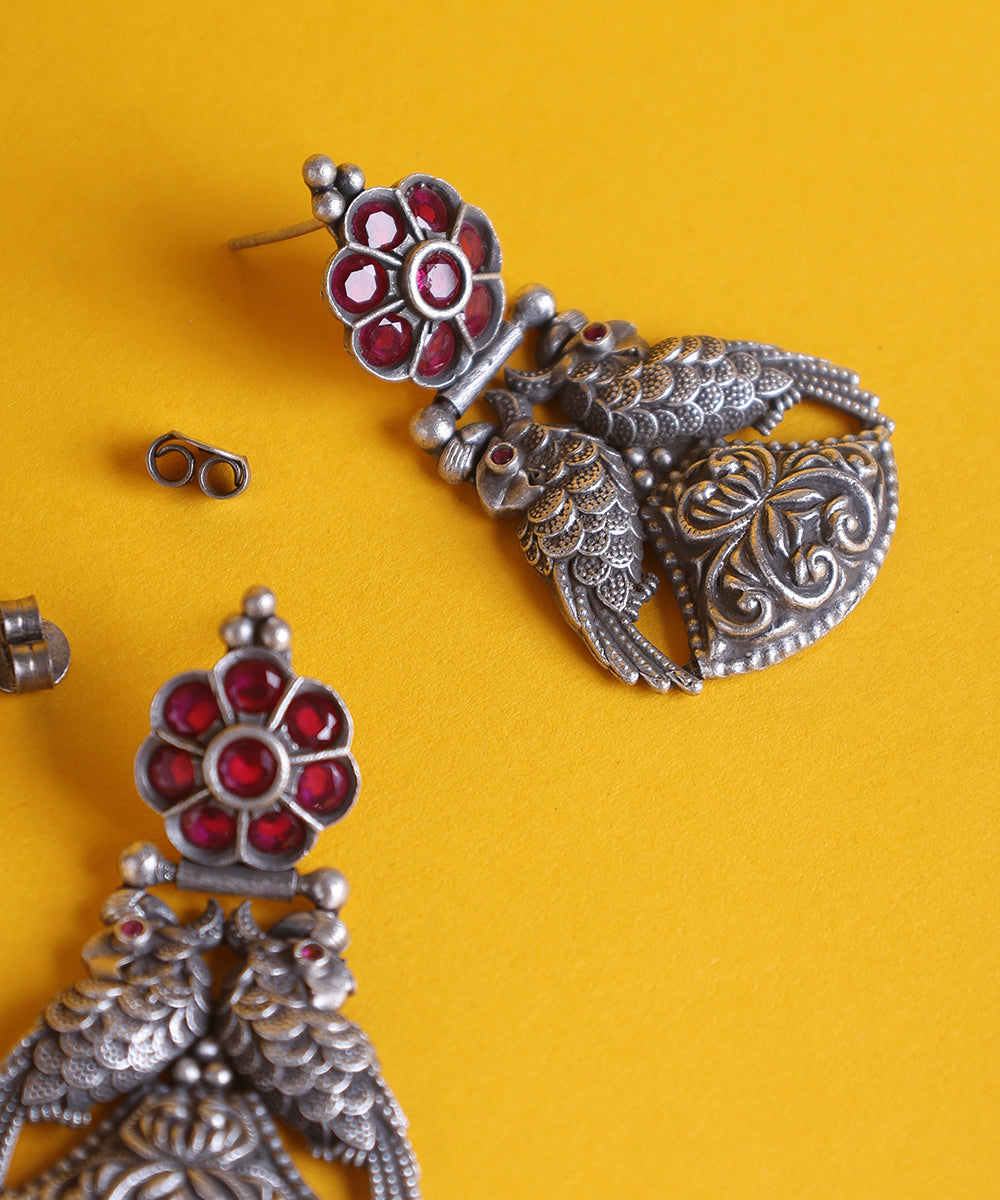 Kia_Handcrafted_Oxidised_Pure_Silver_Earrings_With_Kempstones_And_Peacock_Motifs_WeaverStory_02