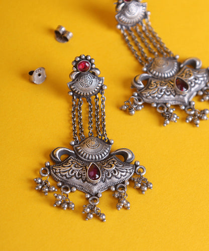 Rania_Handcrafted_Oxidised_Pure_Silver_Earrings_With_Kempstones_WeaverStory_02