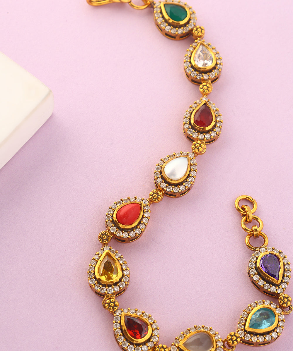 Lyra_Handcrafted_Pure_Silver_Moissanite_Bracelet_WeaverStory_02