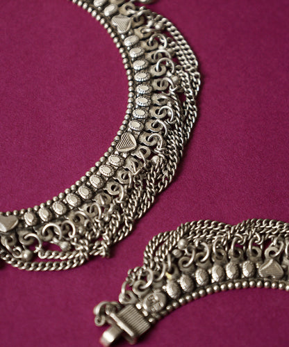 Zoya_Handcrafted_Pure_Silver_Anklets_WeaverStory_02