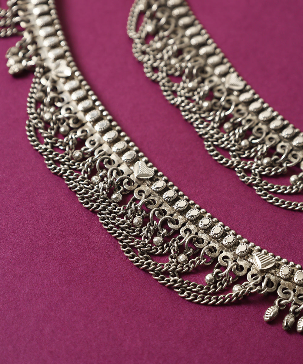 Zoya_Handcrafted_Pure_Silver_Anklets_WeaverStory_03
