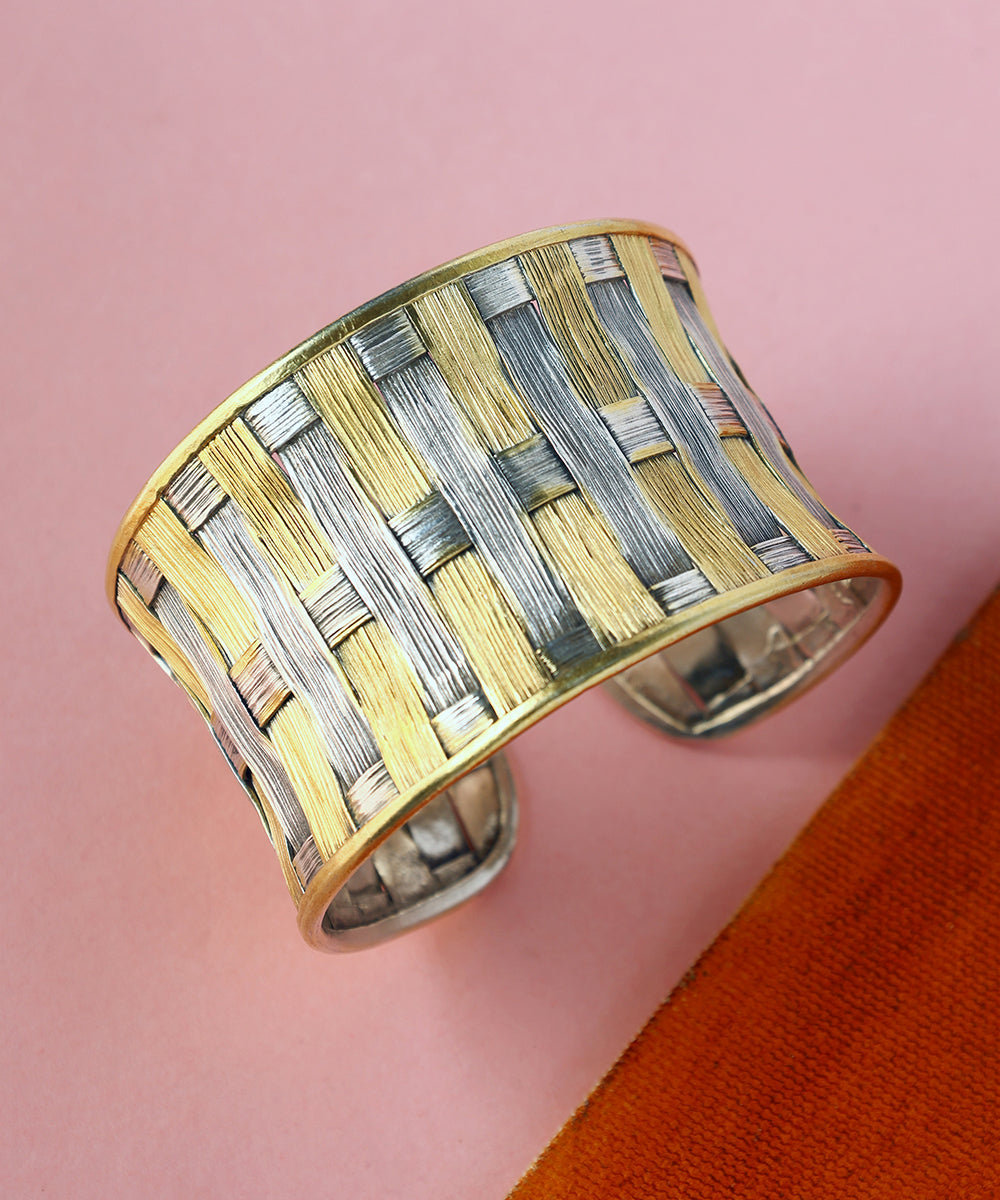 Aura_Handcrafted_Pure_Silver_Basket-Weave_Motif_Cuff_WeaverStory_01
