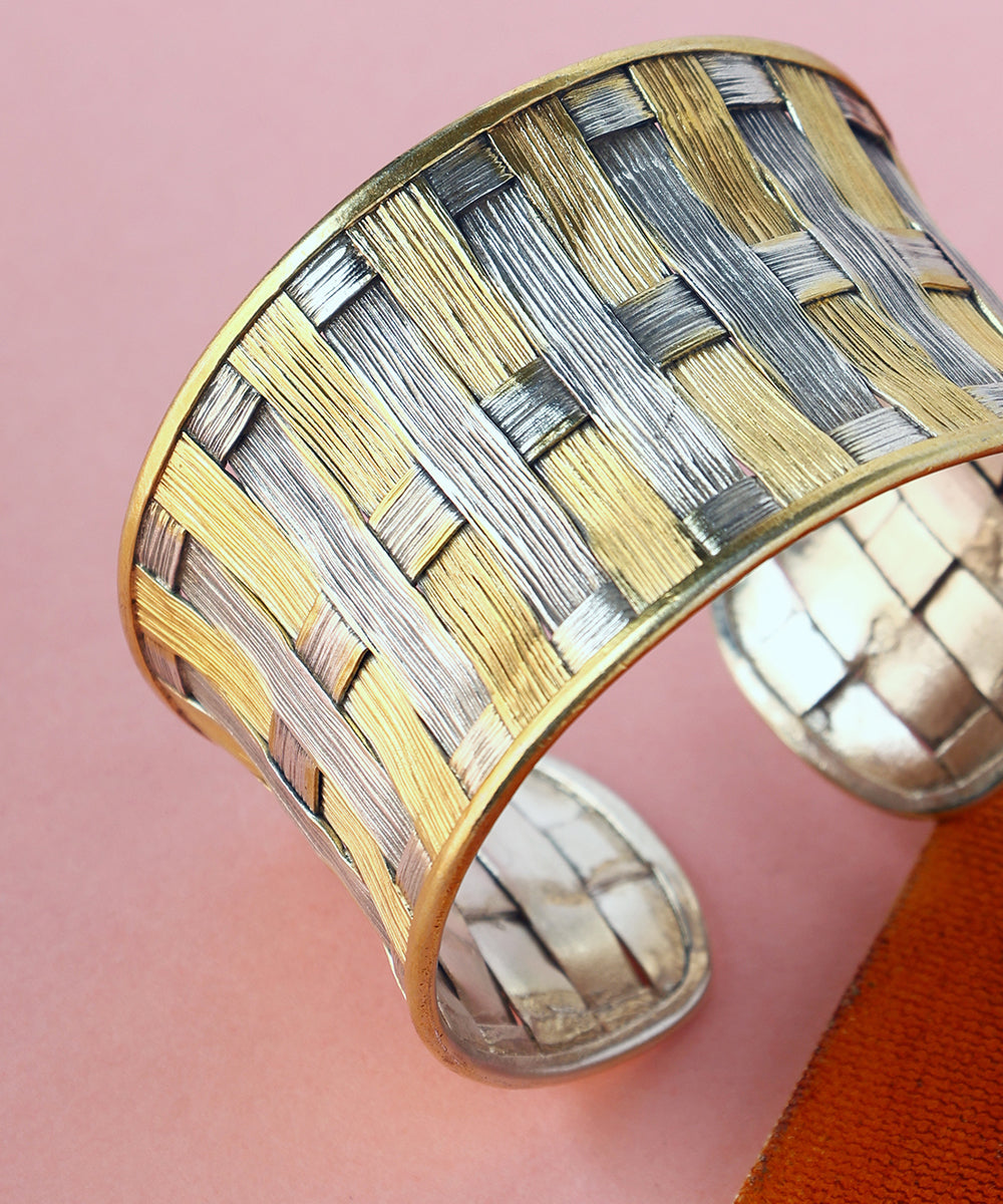 Aura_Handcrafted_Pure_Silver_Basket-Weave_Motif_Cuff_WeaverStory_02