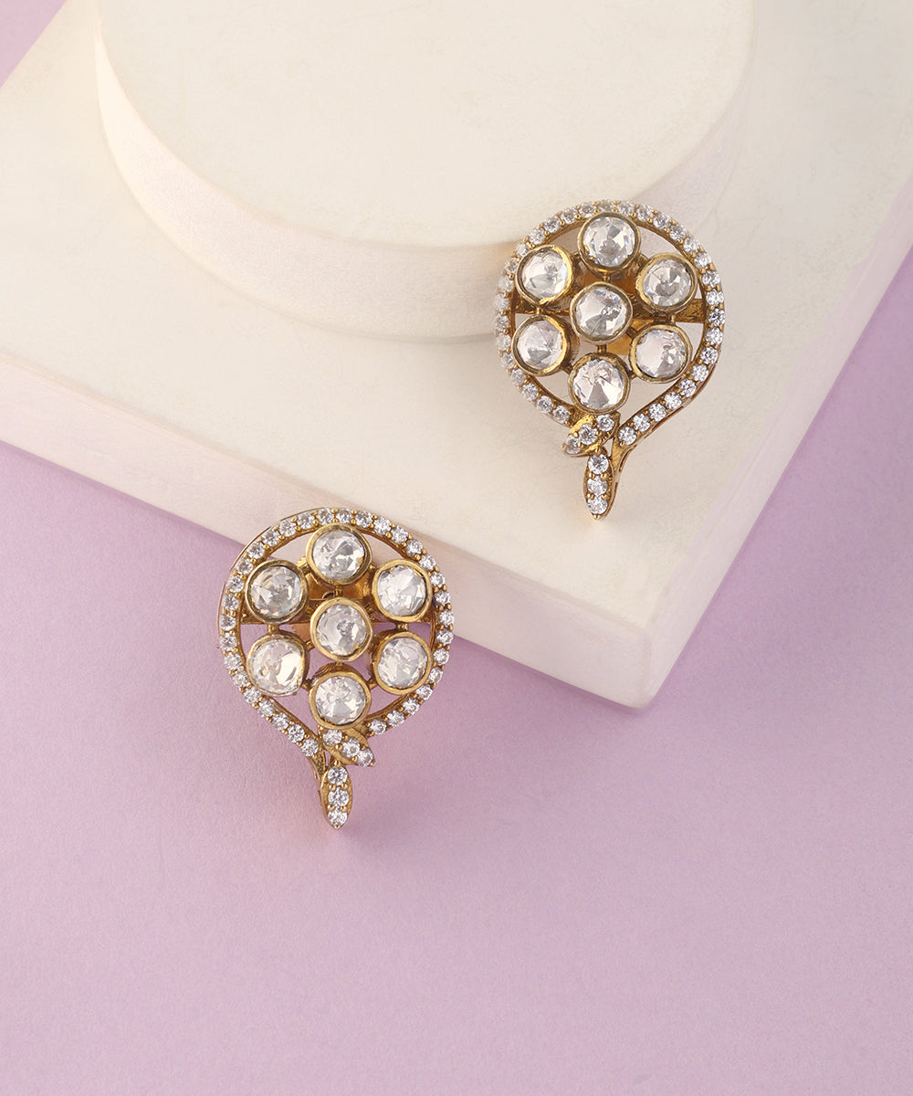 Mehru_Handcrafted_Pure_Silver_Pendant_Set_With_Moissanite_WeaverStory_03