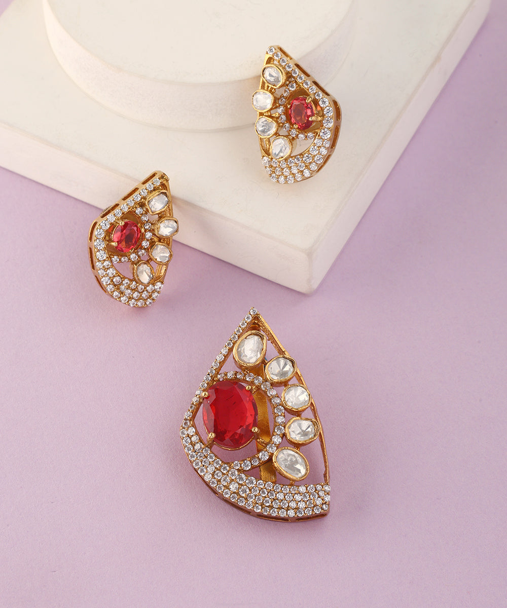 Roshanak_Handcrafted_Pure_Silver_Pendant_Set_With_Moissanite_WeaverStory_01