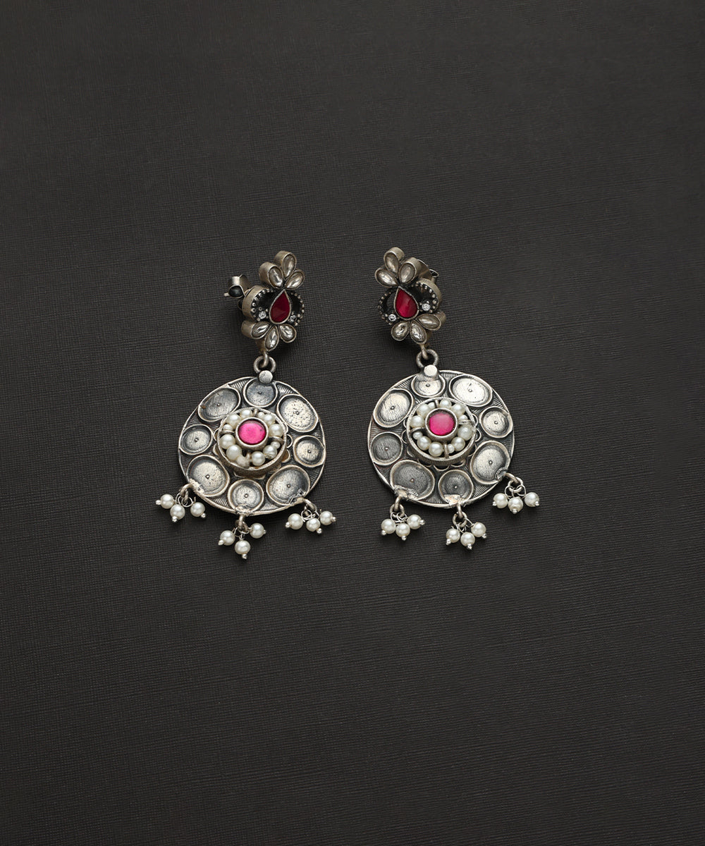 Rudra_Handcrafted_Oxidised_Pure_Silver_Earrings_With_Kundan_WeaverStory_02