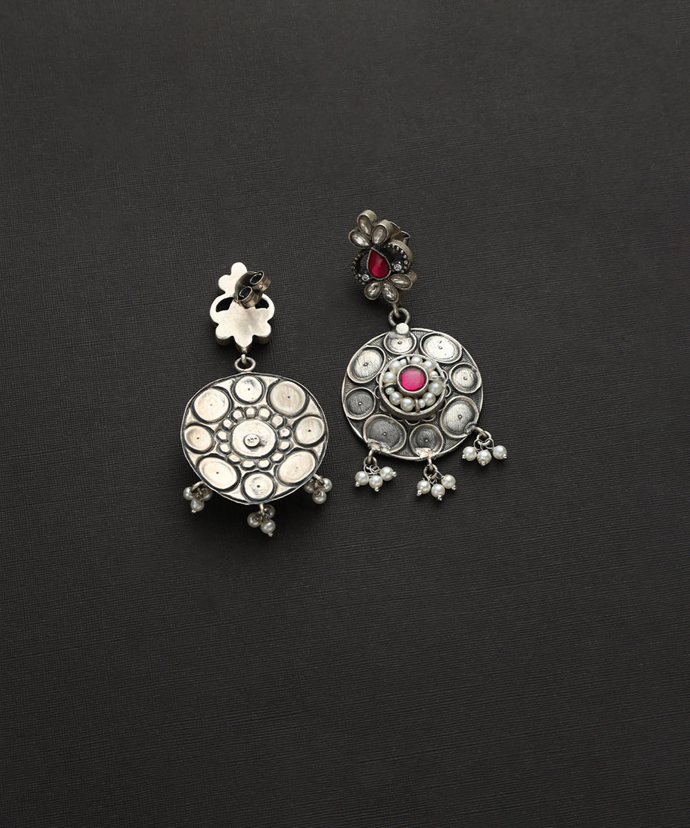 Rudra_Handcrafted_Oxidised_Pure_Silver_Earrings_With_Kundan_WeaverStory_03