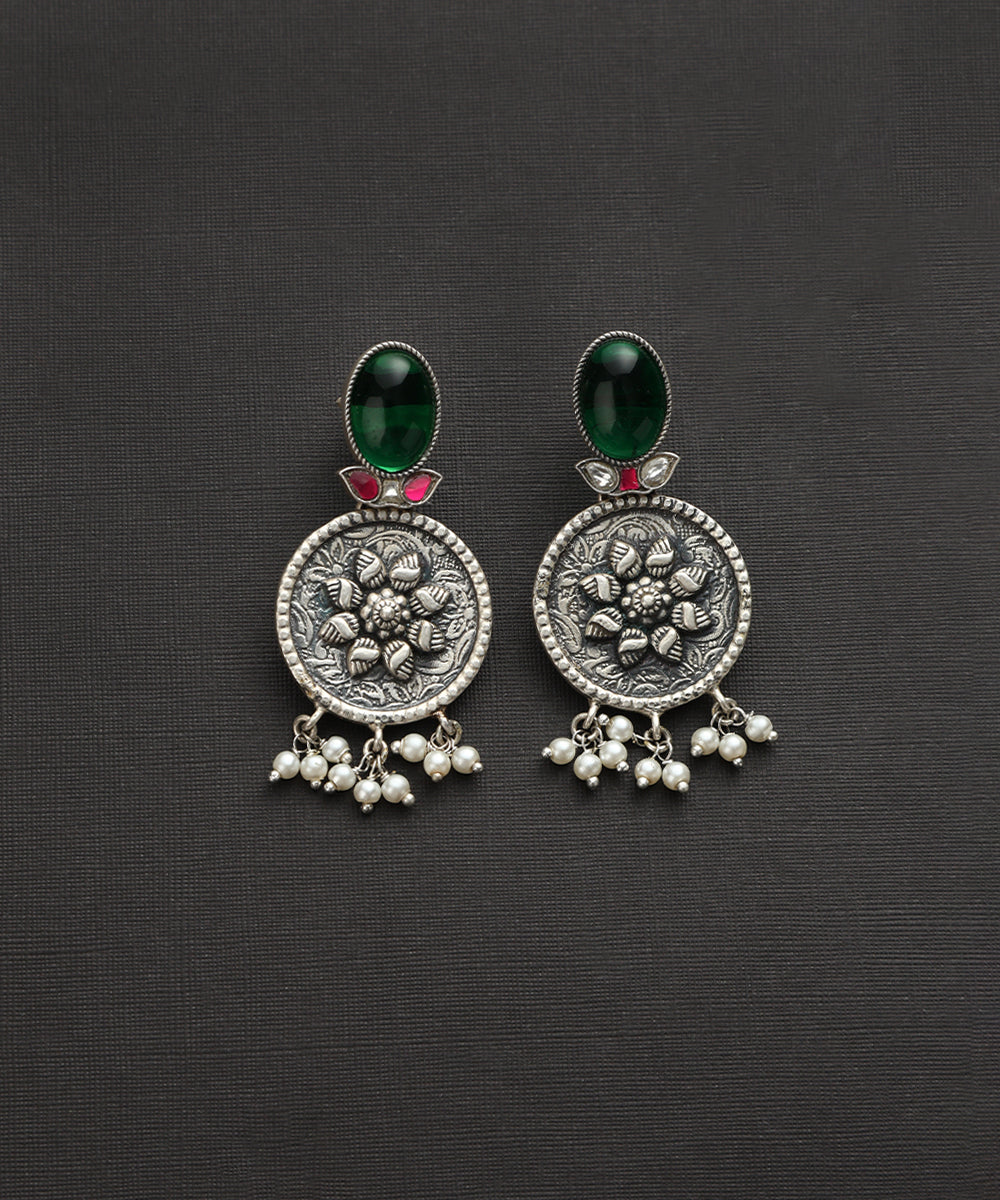 Montha_Handcrafted_Oxidised_Pure_Silver_Kundan_Earrings_WeaverStory_02