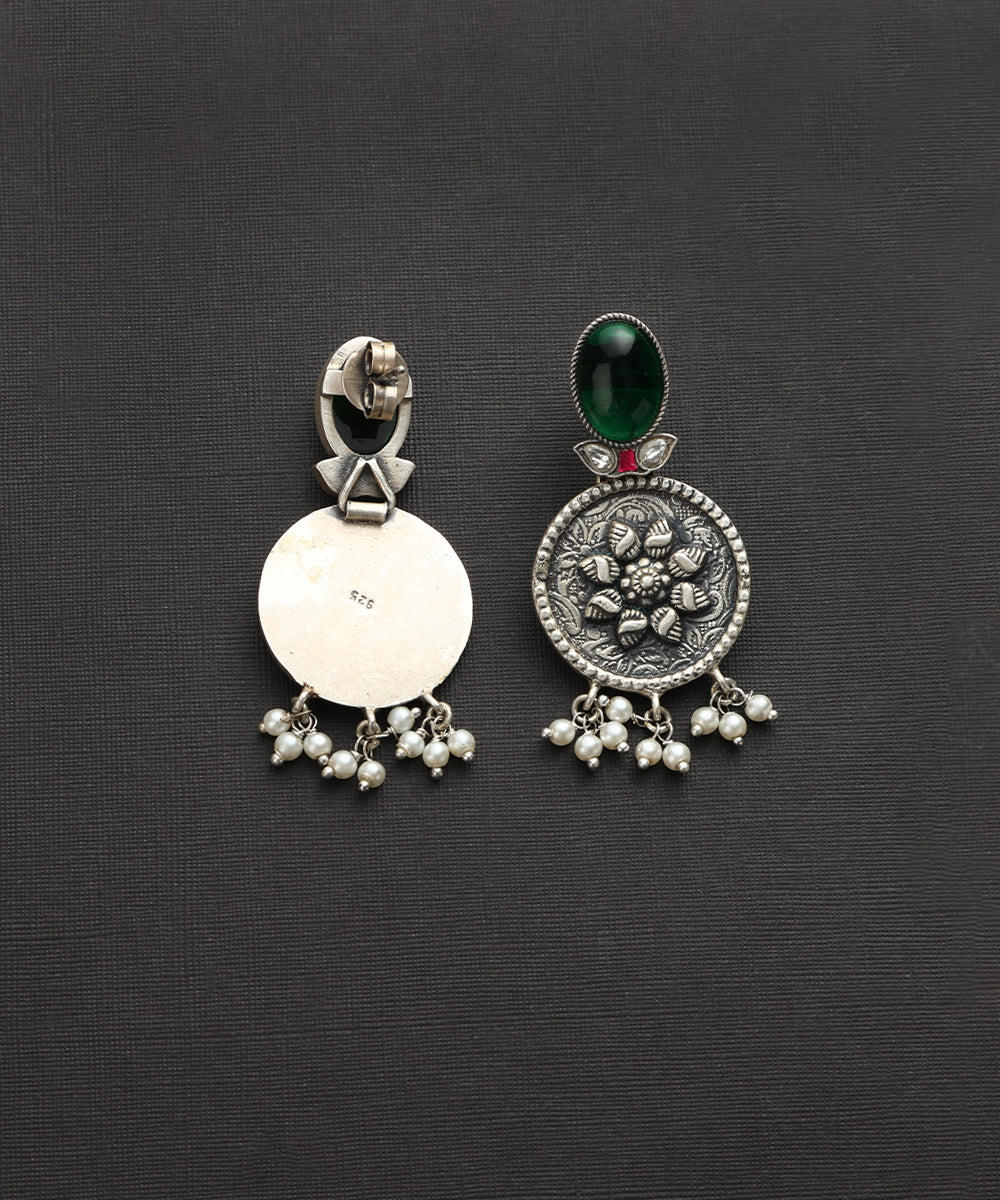 Montha_Handcrafted_Oxidised_Pure_Silver_Kundan_Earrings_WeaverStory_03