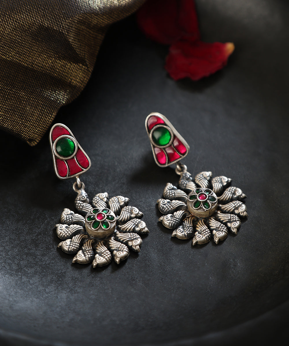 Ranjana_Handcrafted_Oxidised_Pure_Silver_Kundan_Earrings_WeaverStory_01