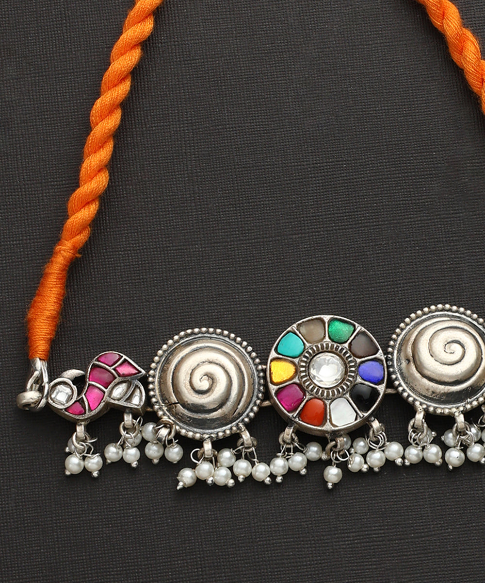 Madison_Handcrafted_Oxidised_Pure_Silver_Kundan_Necklace_Set_WeaverStory_05