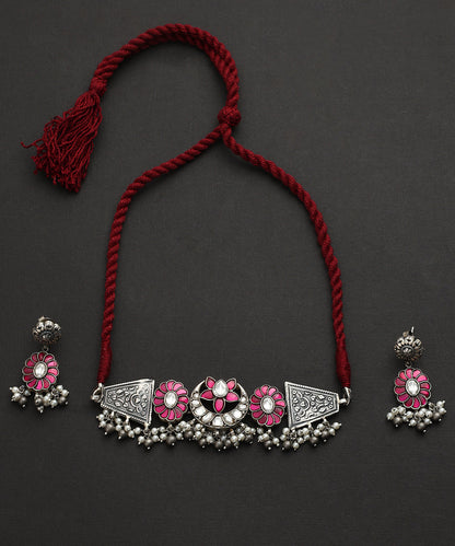 Moriah_Handcrafted_Pink_Oxidised_Pure_Silver_Kundan_Necklace_Set_WeaverStory_02