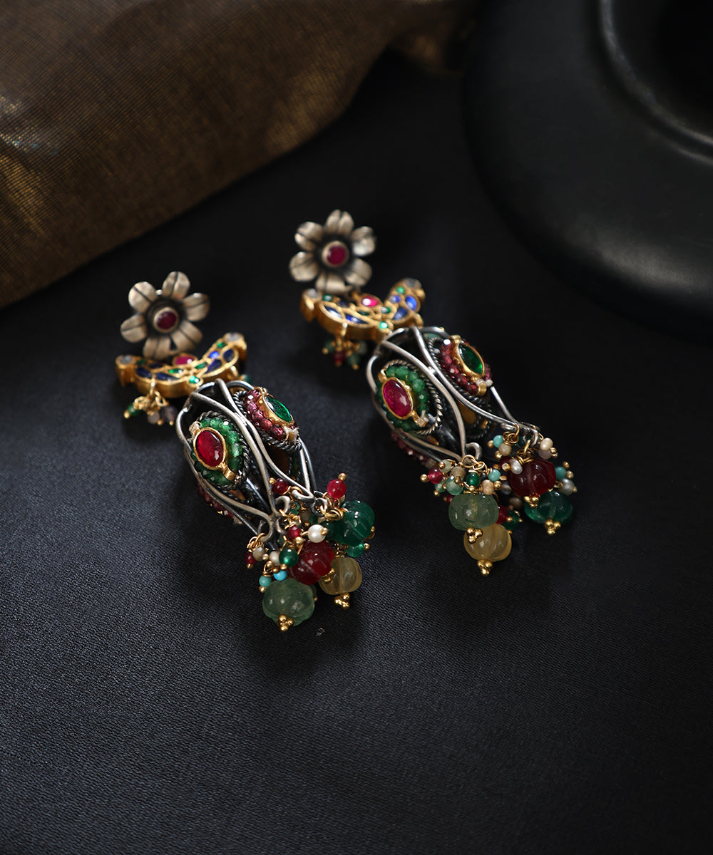 Devansh_Handcrafted_Oxidised_Pure_Silver_Kundan_Earrings_WeaverStory_01