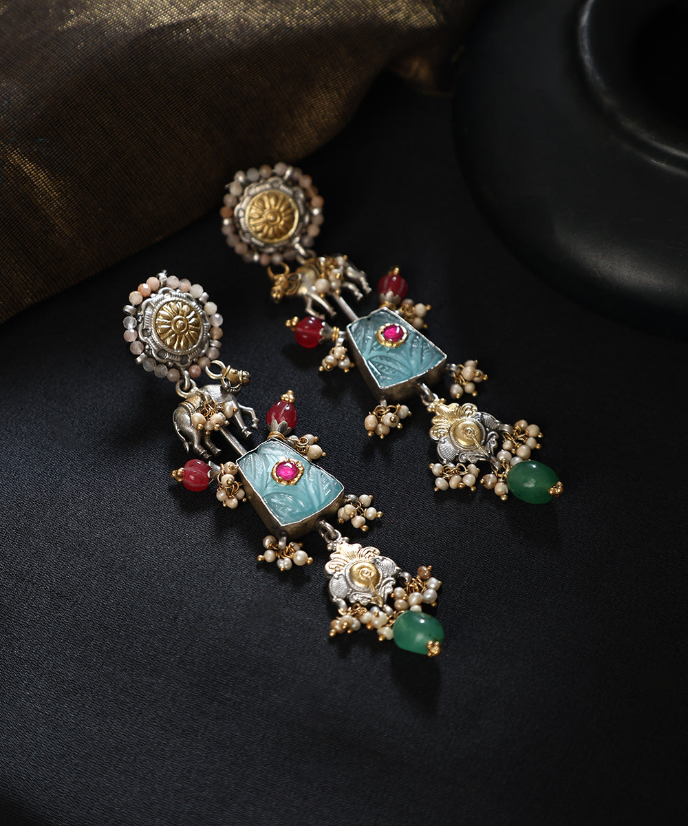 Tanush_Handcrafted_Oxidised_Pure_Silver_Kundan_Earrings_With_Pearl_Tassels_WeaverStory_01