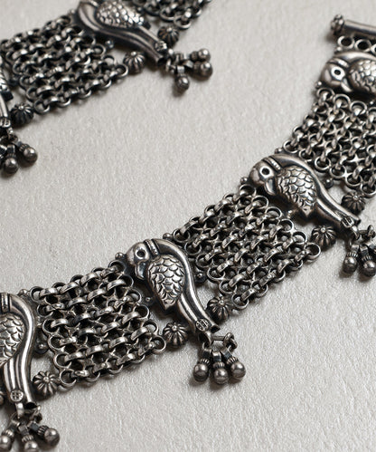 Mohajit_Handcrafted_Oxidised_Pure_Silver_Anklets_With_Parrot_Motifs_WeaverStory_02