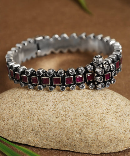 Aishani_Handcrafted_Oxidised_Pure_Silver_Bangle_With_Ruby_WeaverStory_02