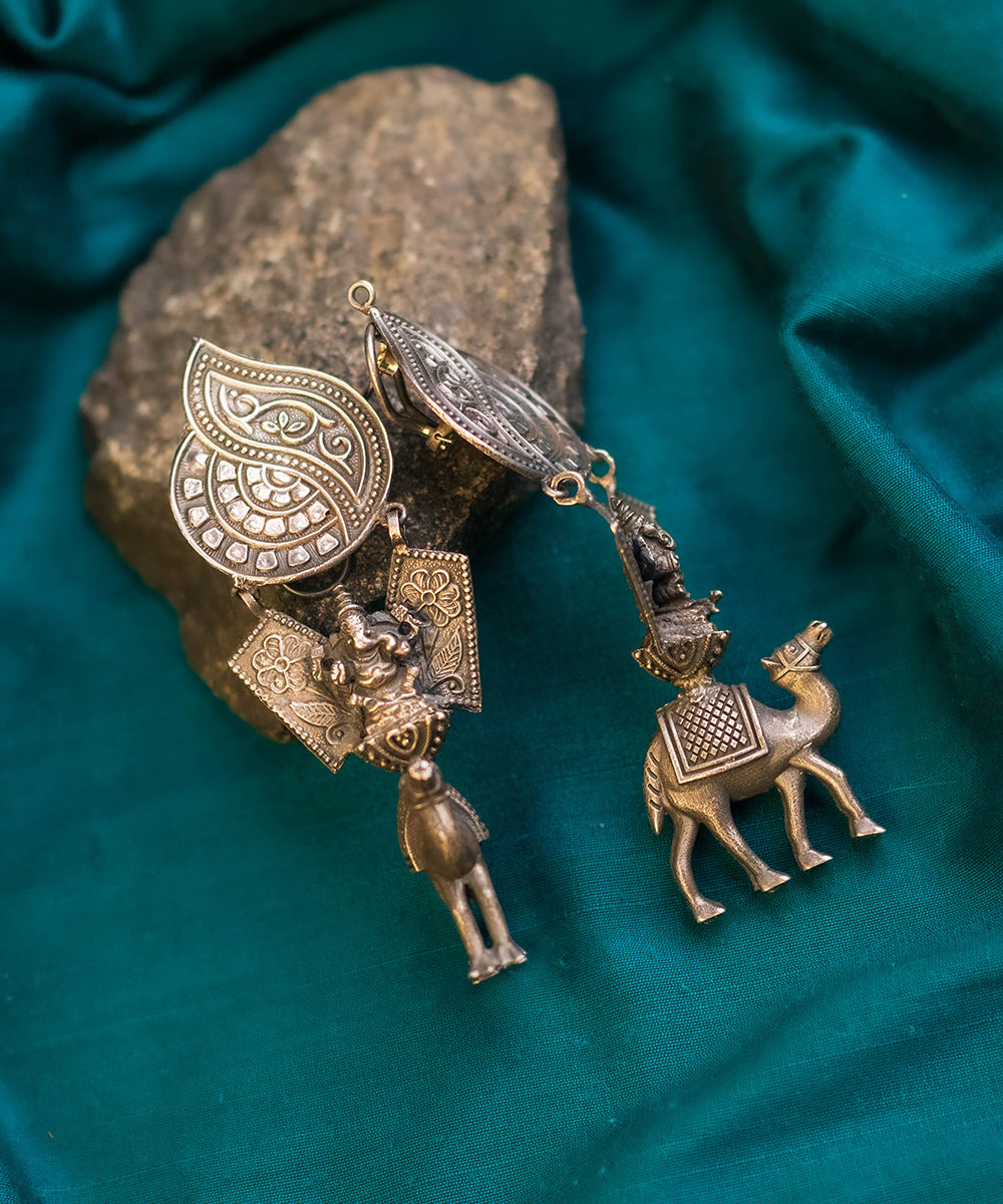 Malti_Handcrafted_Oxidised_Pure_Silver_Earrings_WeaverStory_01