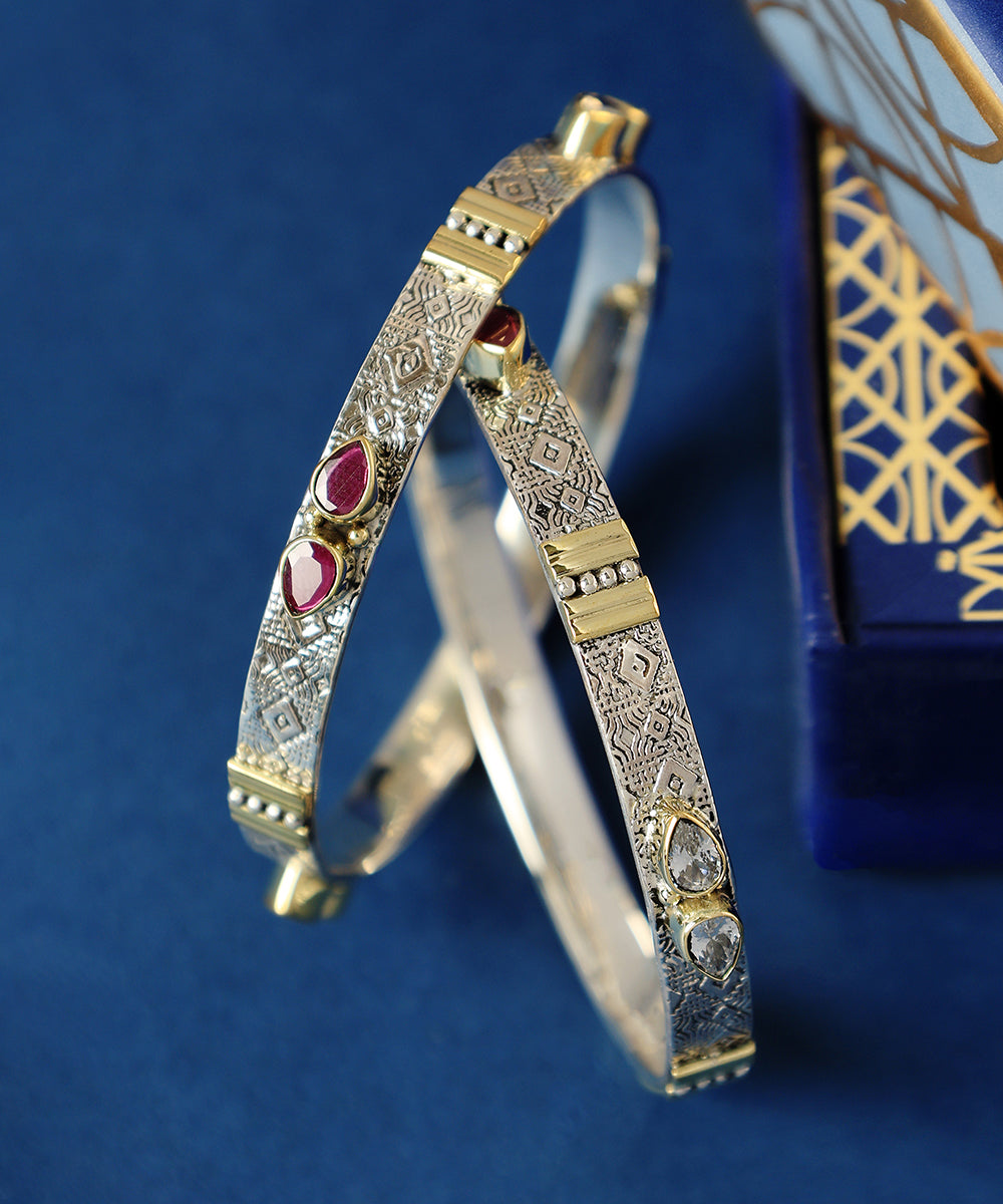 Sharvathi_Handcrafted_Oxidised_Pure_Silver_Bangles_WeaverStory_01