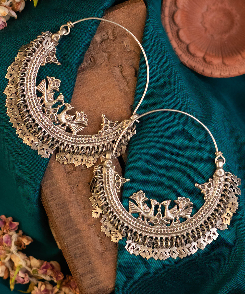 Chaytrah_Handcrafted_Pure_Silver_Earrings_WeaverStory_01