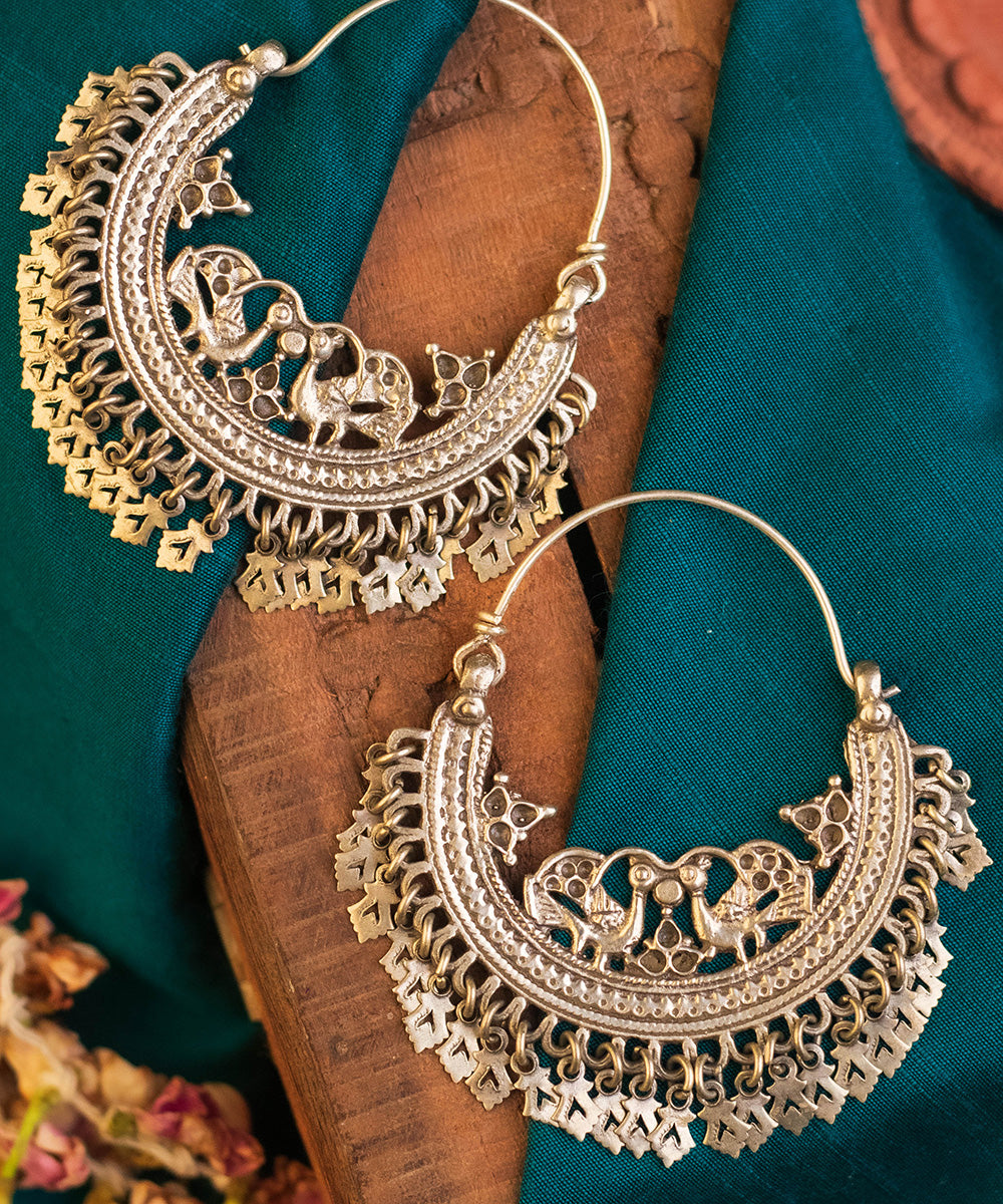 Padma_Handcrafted_Pure_Silver_Earrings_WeaverStory_01