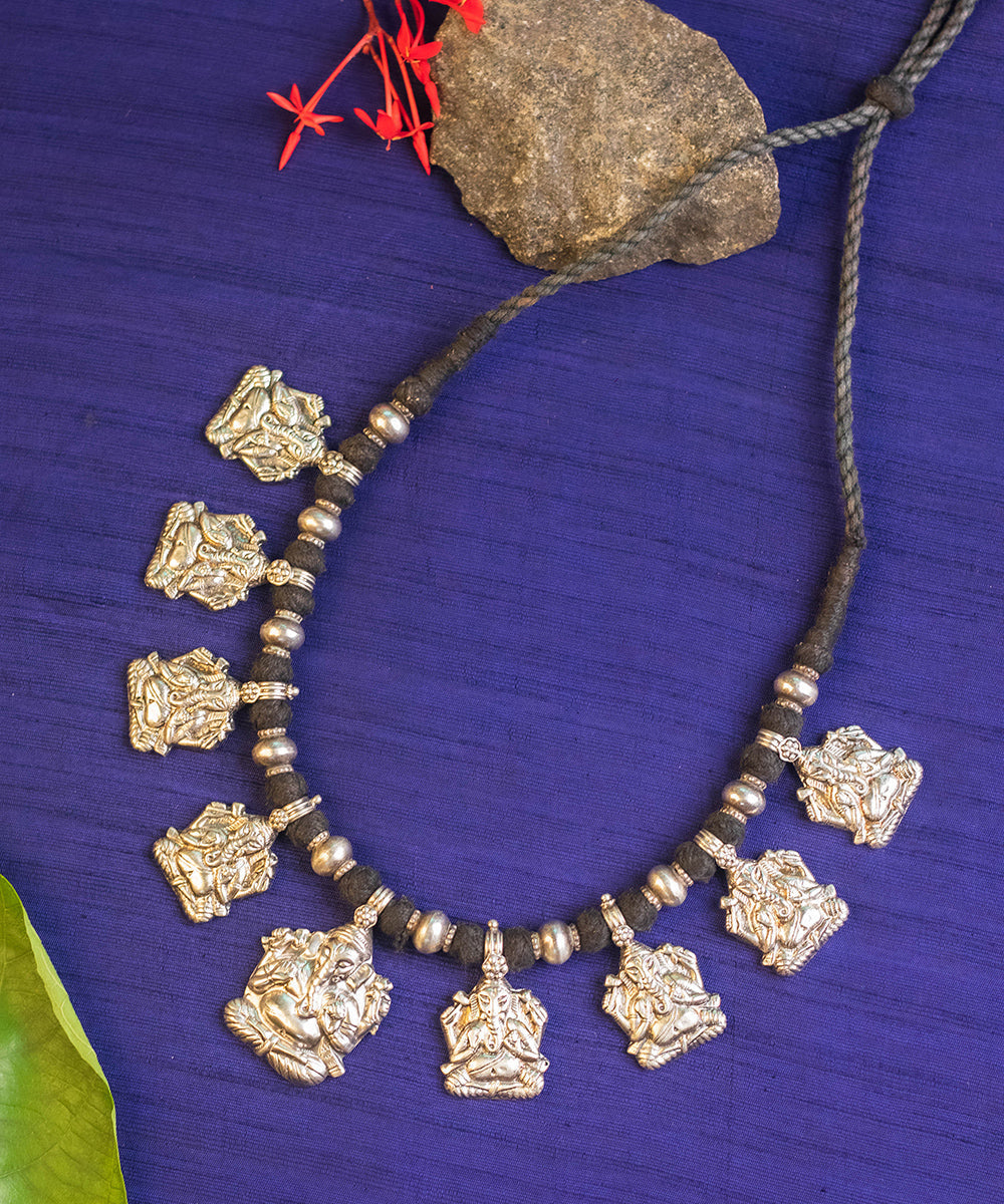 Kalinda_Handcrafted_Pure_Silver_Necklace_WeaverStory_01