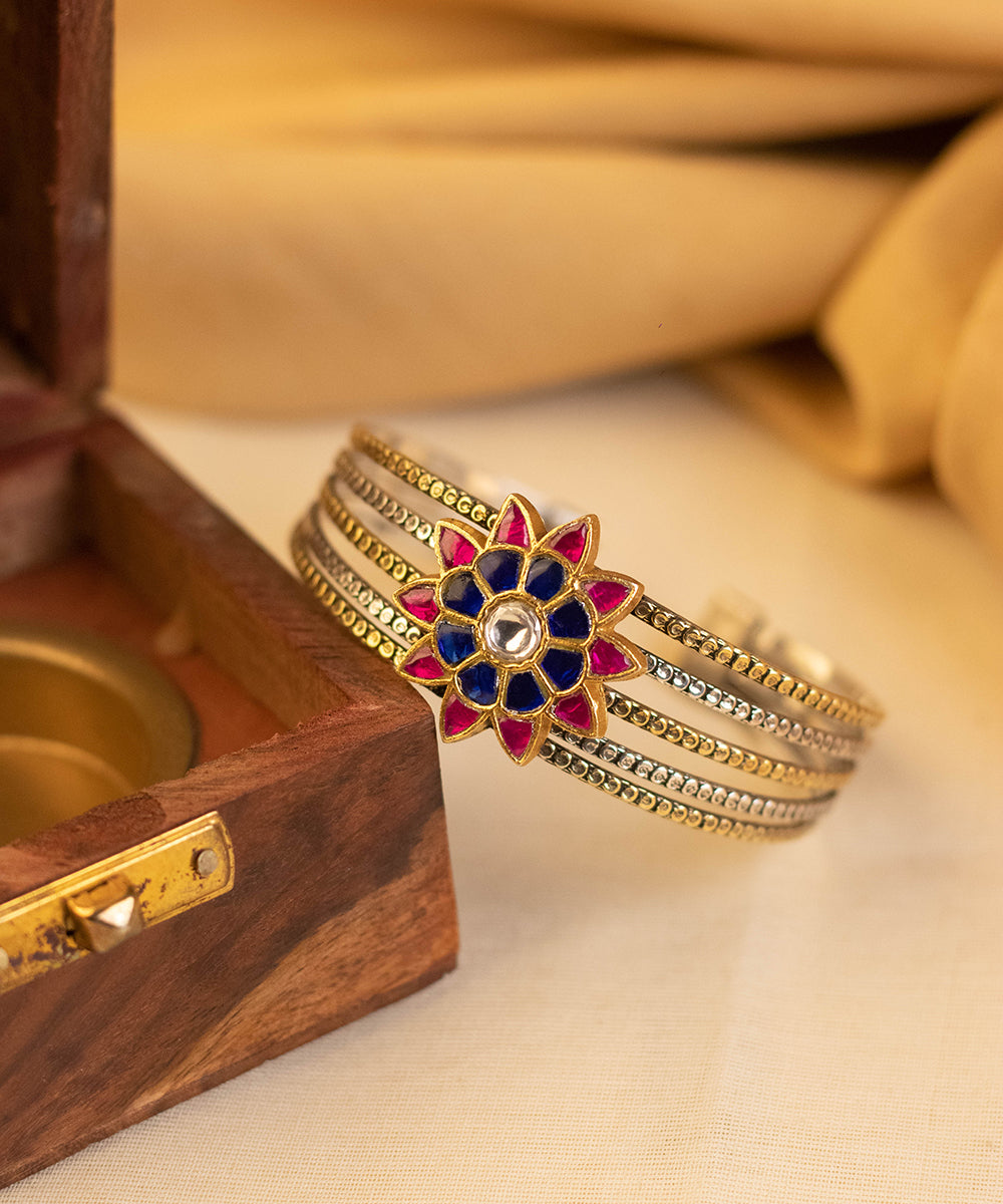 Edha_Handcrafted_Pure_Silver_Bangle_With_Kundan_WeaverStory_01