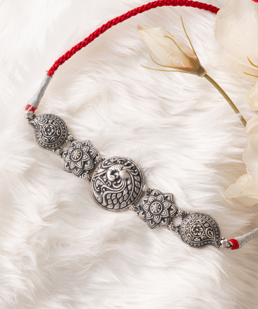 Faria_Necklace_Handcrafted_in_Oxidised_Pure_Silver_WeaverStory_01