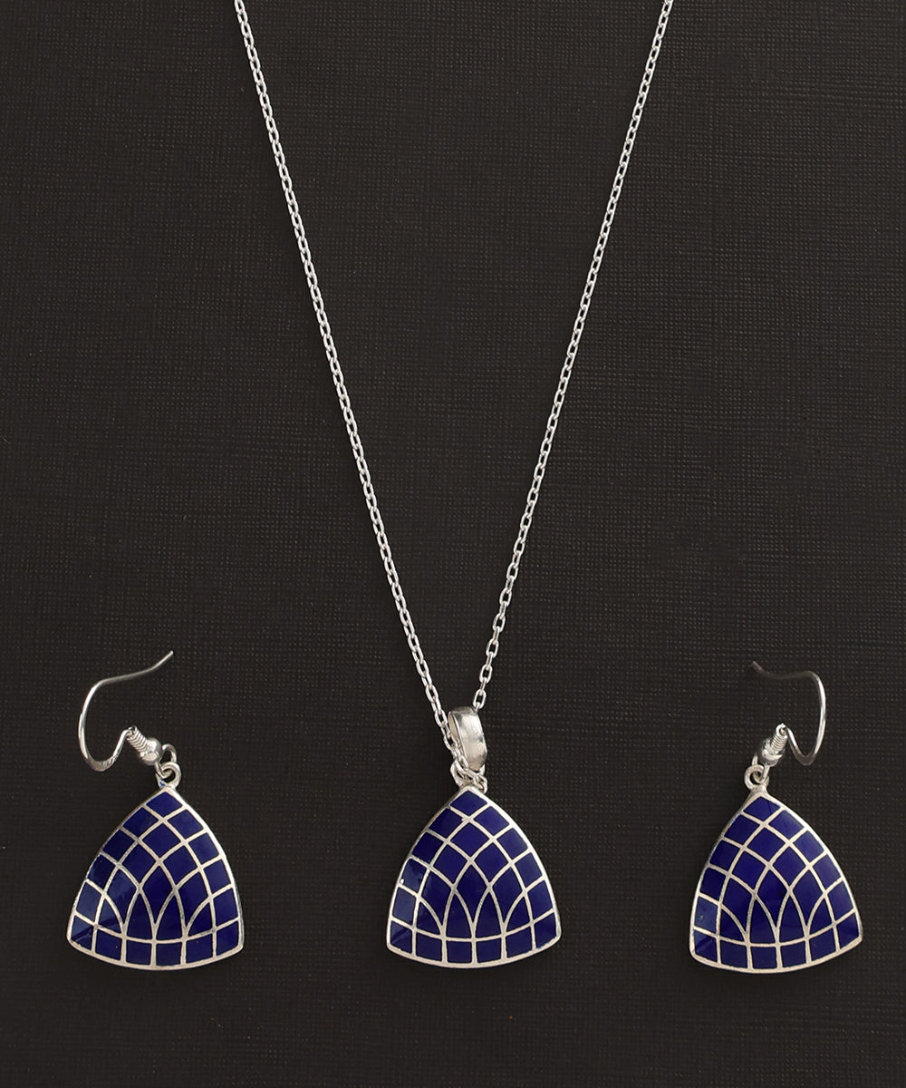 Aadavan_Navy_Blue_Handcrafted_Pure_Silver_Meenakari_Pendant_And_Earrings_Set_WeaverStory_04